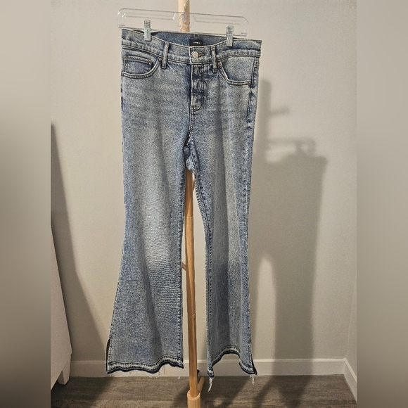 Express Denim - Express 70s Flare Mid Rise, Size 6R (NWOT; never worn)